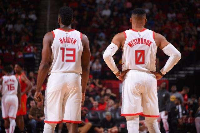 以其出色的 以其出色的