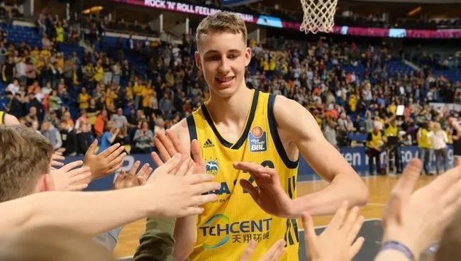 更体现了地 更体现了地