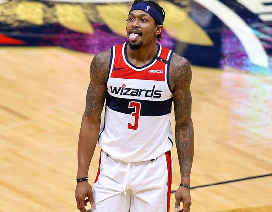 疑为观众呈 疑为观众呈