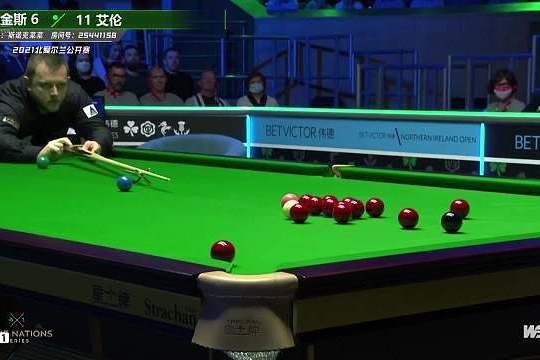 演帽子戏法 演帽子戏法