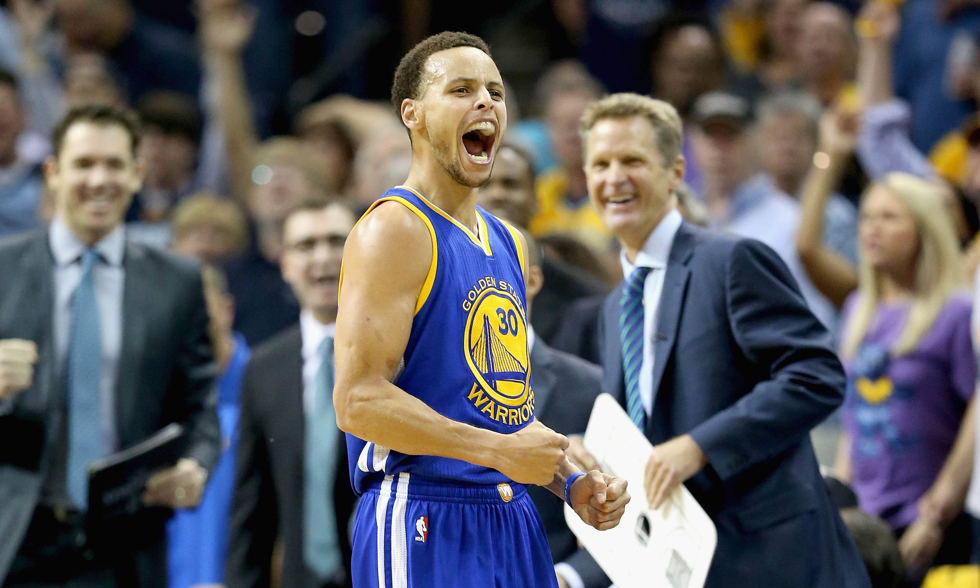 尽管他拥有 尽管他拥有