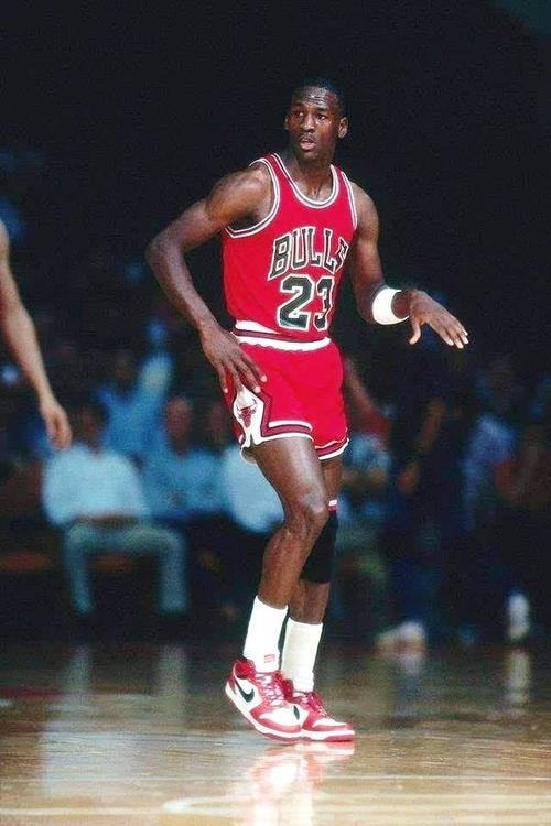 薪资调整或 薪资调整或