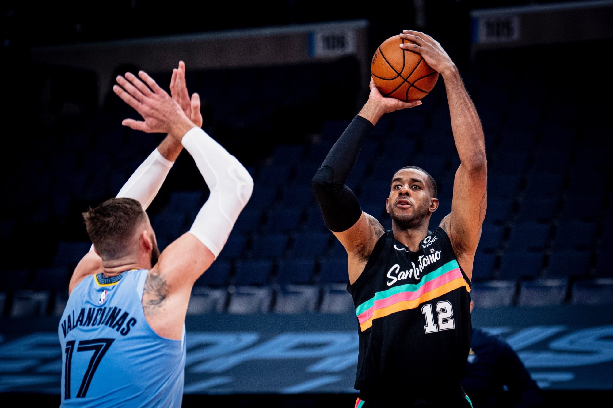 在压力下表 在压力下表