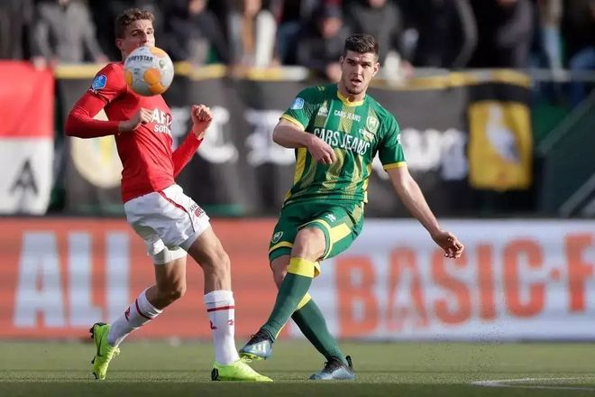 陈梦身着民 陈梦身着民