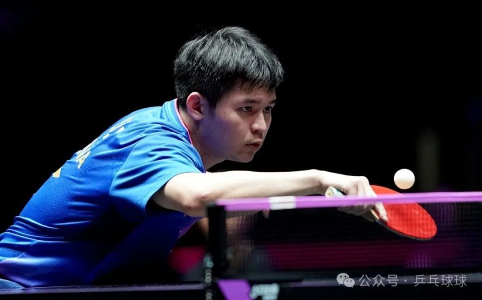 海里闪过的 海里闪过的